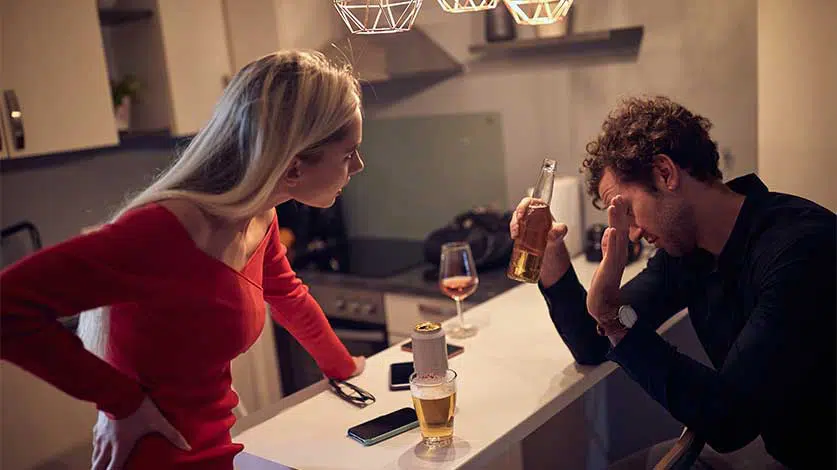 7 Reasons Why Alcohol Ruins Your Relationships